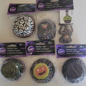 Wilton Halloween paper cupcake liner Baking Cups 5 Packs